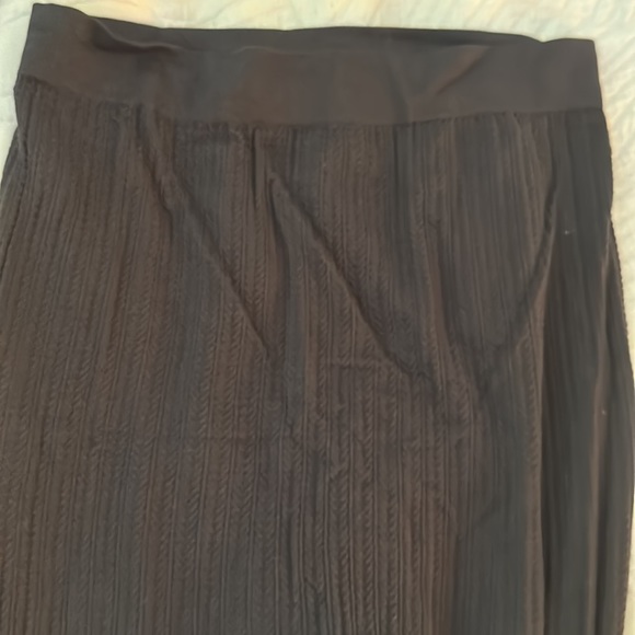 Inspire Maternity | Gray Maternity Tights - Picture 3 of 4